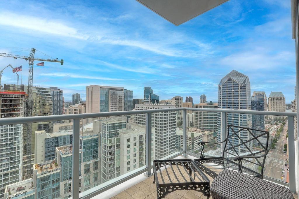 Downtown - Residential Lease