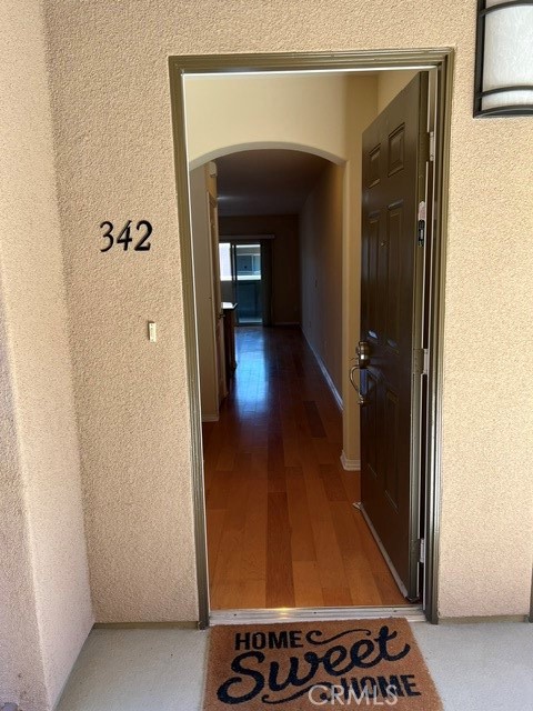 2750 Artesia