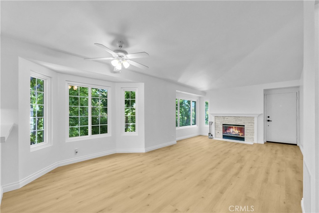 23412 Pacific Park 18I