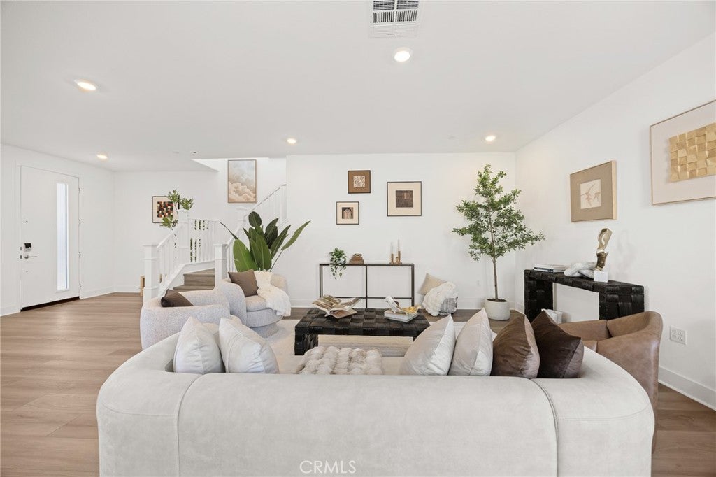 201 Longspur Dr, Irvine CA 92618 - Photo 9