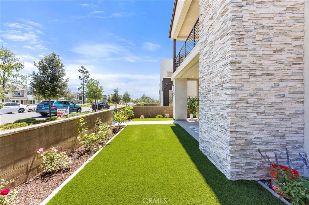 201 Longspur Dr, Irvine CA 92618 - Photo 45