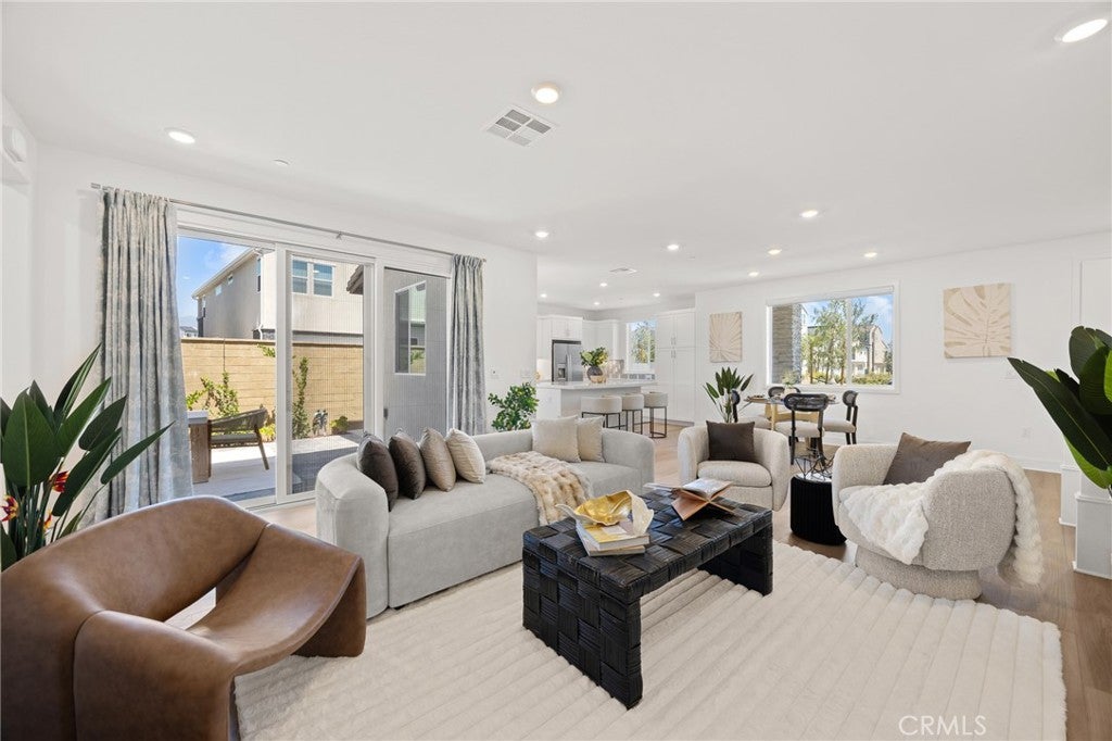 201 Longspur Dr, Irvine CA 92618 - Photo 12