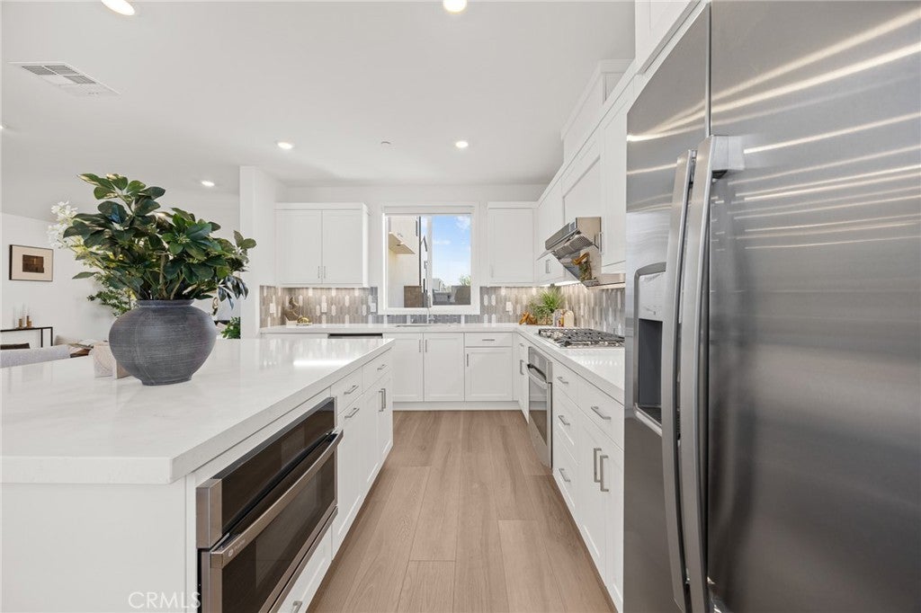 201 Longspur Dr, Irvine CA 92618 - Photo 18