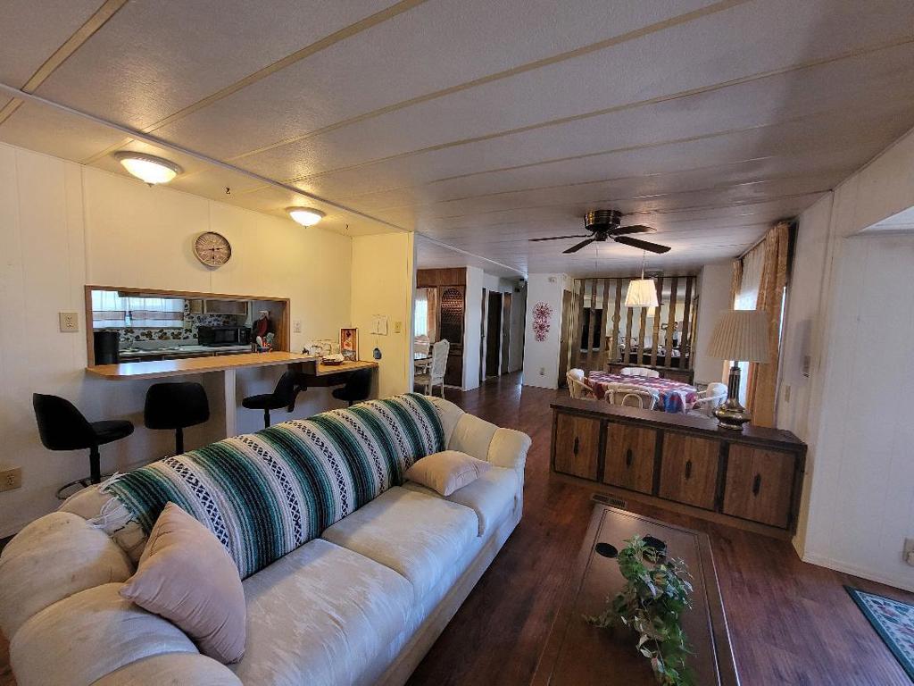 Palm Springs View Es - Manufactured In Park