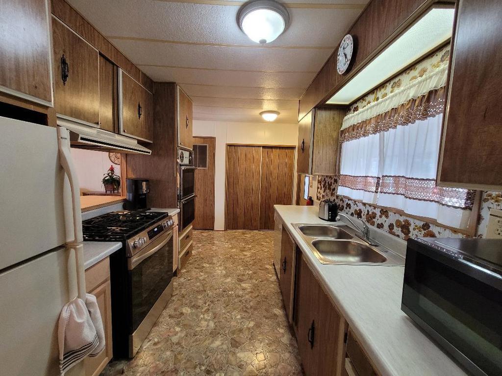 Palm Springs View Es - Manufactured In Park