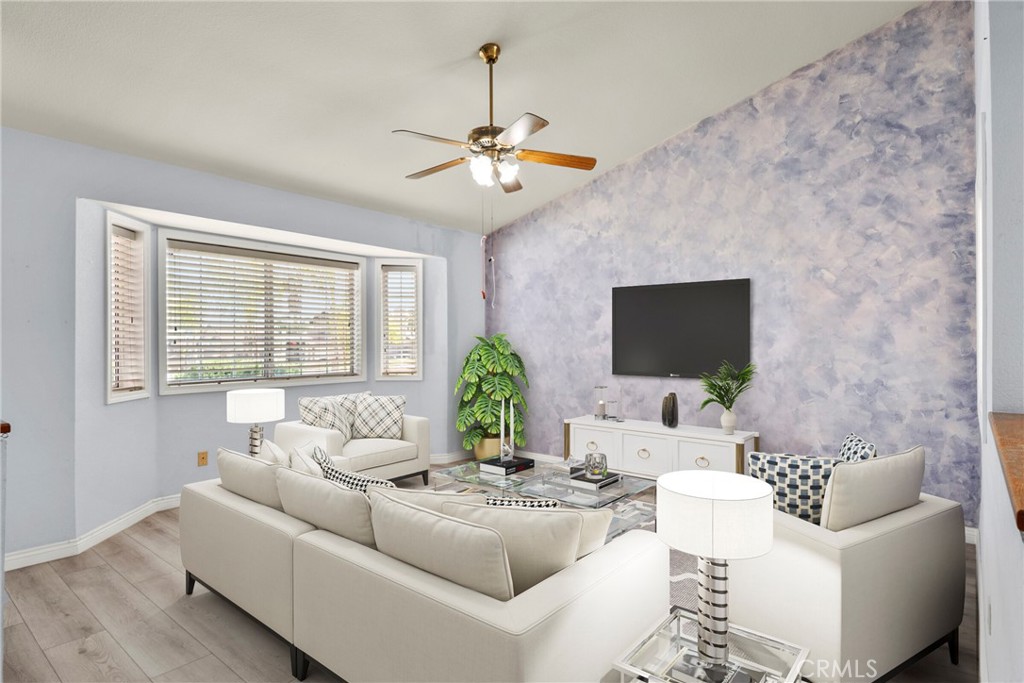 25708 Oak Ct