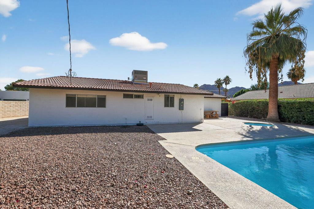 La Quinta Cove - Residential