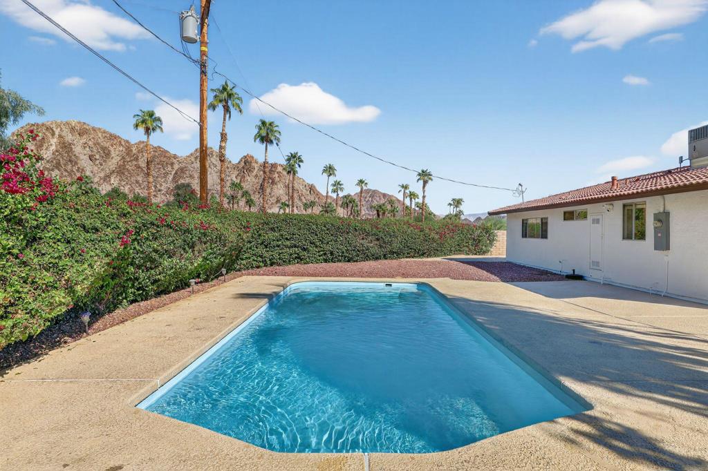 La Quinta Cove - Residential