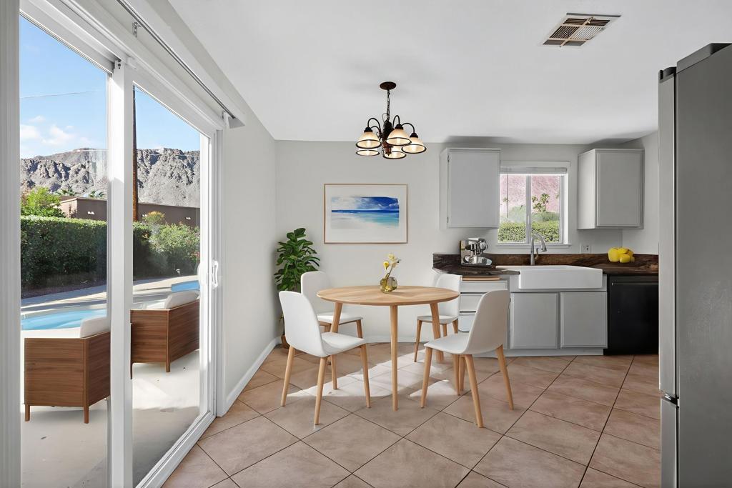 La Quinta Cove - Residential