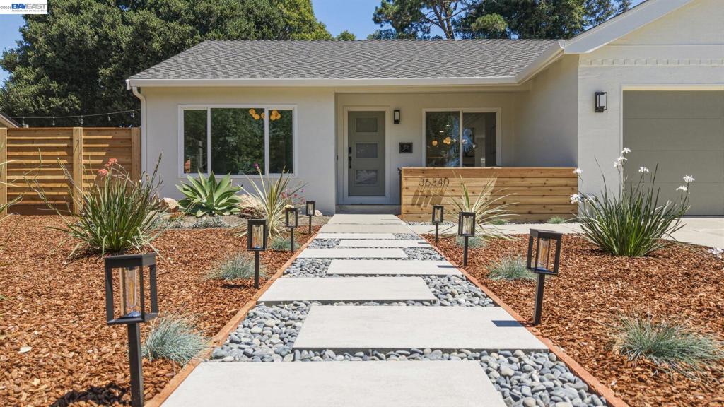 36340 Cypress Point Dr