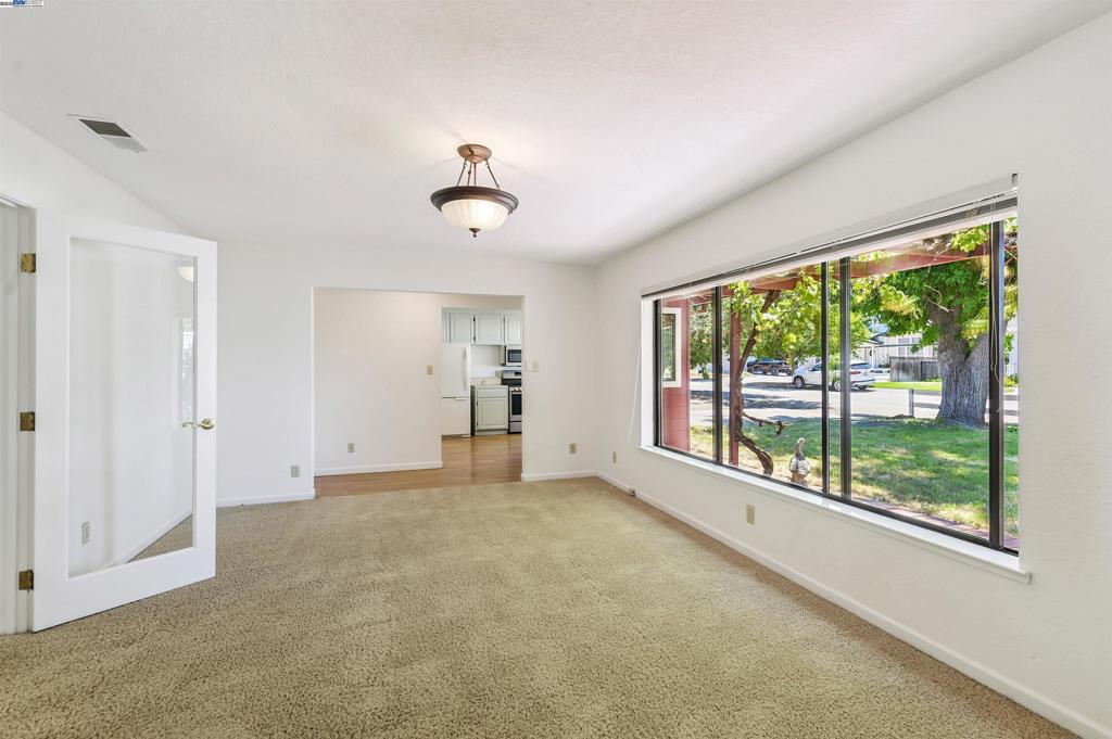 366 Virginia Way