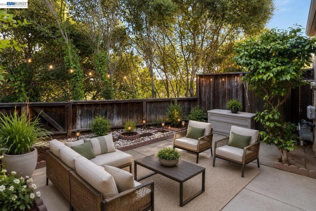 1223 Marionola Way