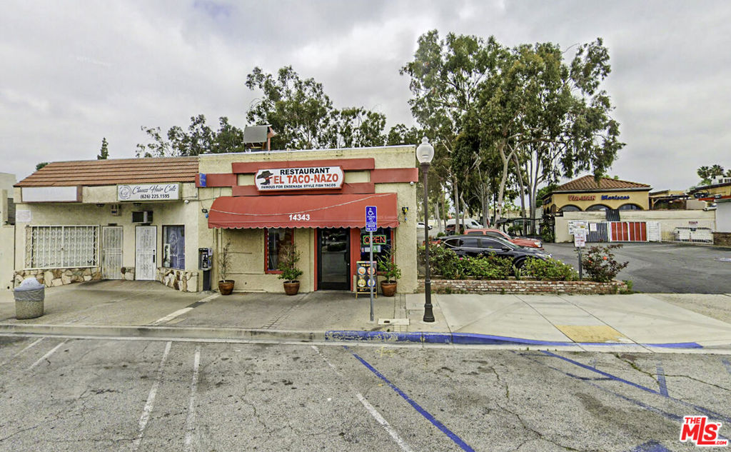 14341 Ramona Boulevard