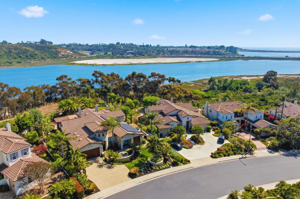1345 Shorebird Lane