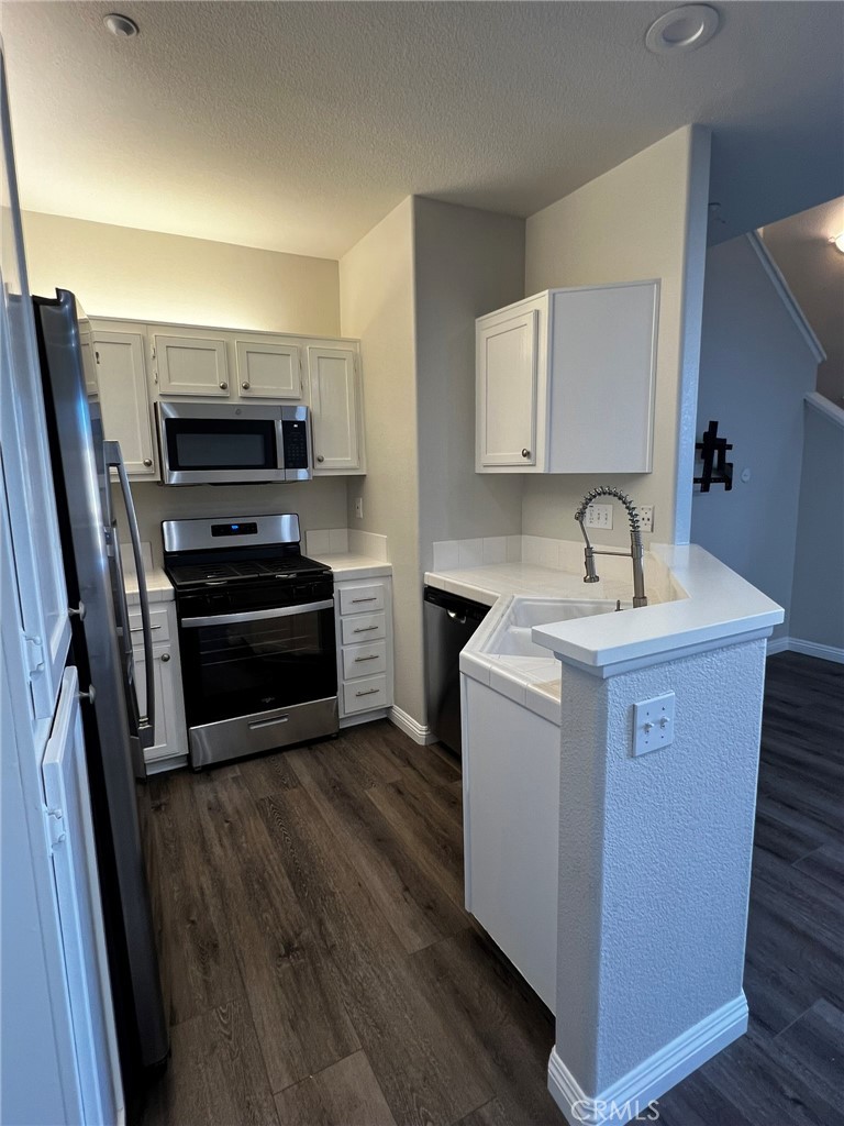 Oak Park (OAKP) - Residential Lease