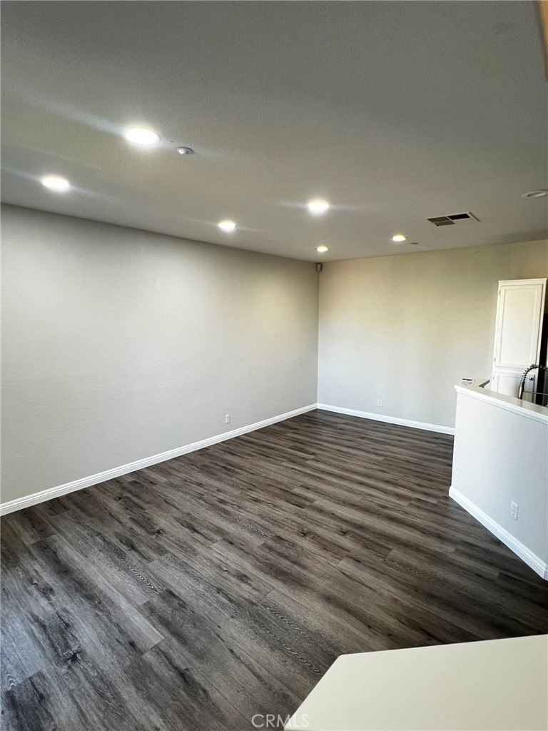 Oak Park (OAKP) - Residential Lease