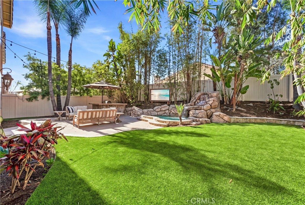 29 Marseille, Lake Forest CA 92610 - Photo 27