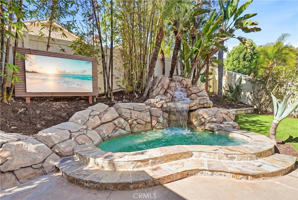 29 Marseille, Lake Forest CA 92610 - Photo 32