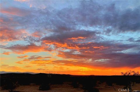 Photo of 73485 Old Dale Road, 29 Palms, CA 92277 (MLS # JT25171128) Photo of 73485 Old Dale Road, 29 Palms, CA 92277 (MLS # JT25171128)