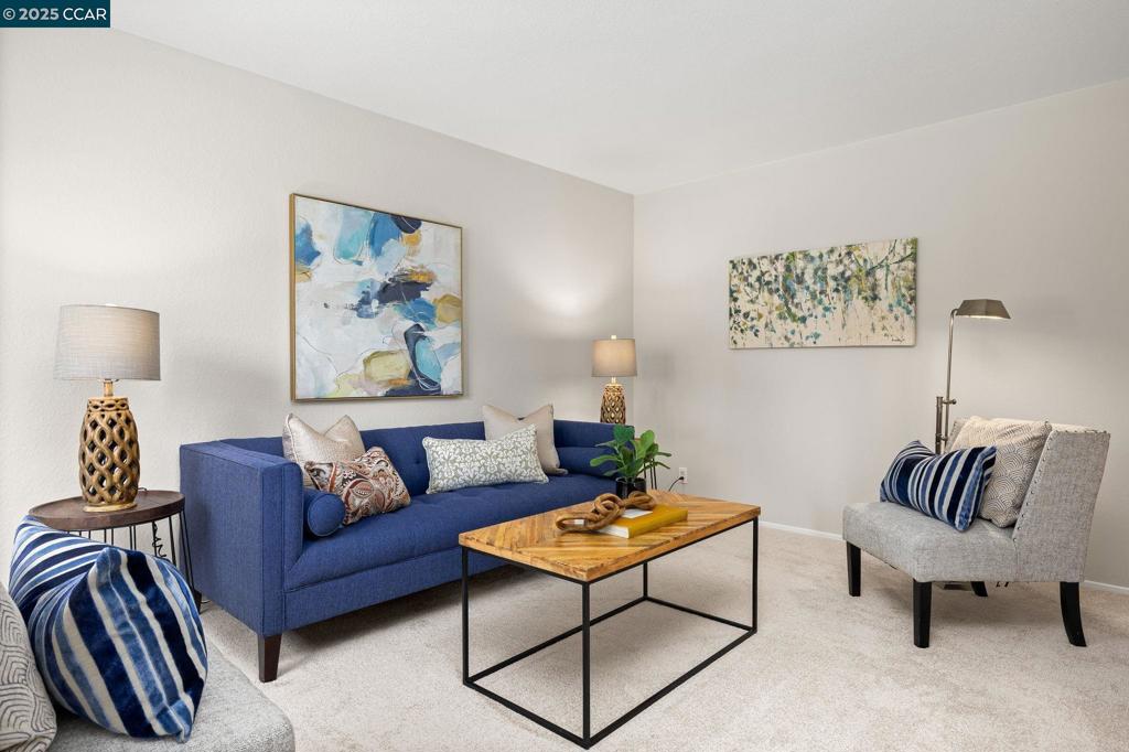 HEATHER FARMS - Residential