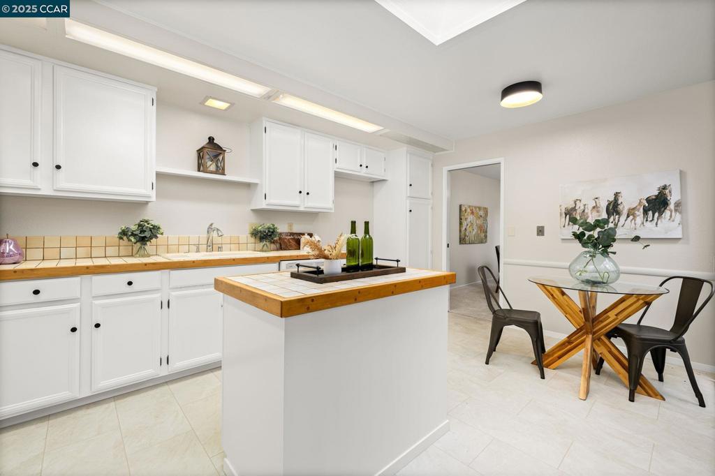 HEATHER FARMS - Residential