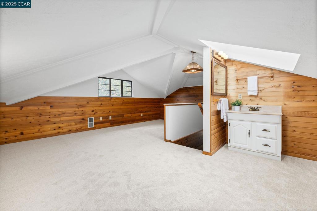 HEATHER FARMS - Residential