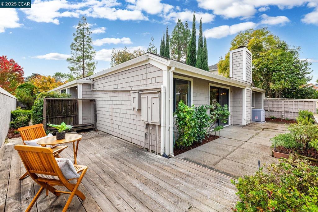 HEATHER FARMS - Residential