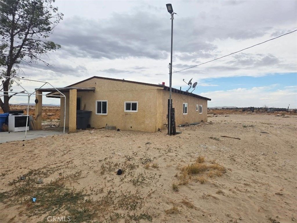 Photo of 35750 Field Rd, Barstow, CA 92311 (MLS # HD25244228)
