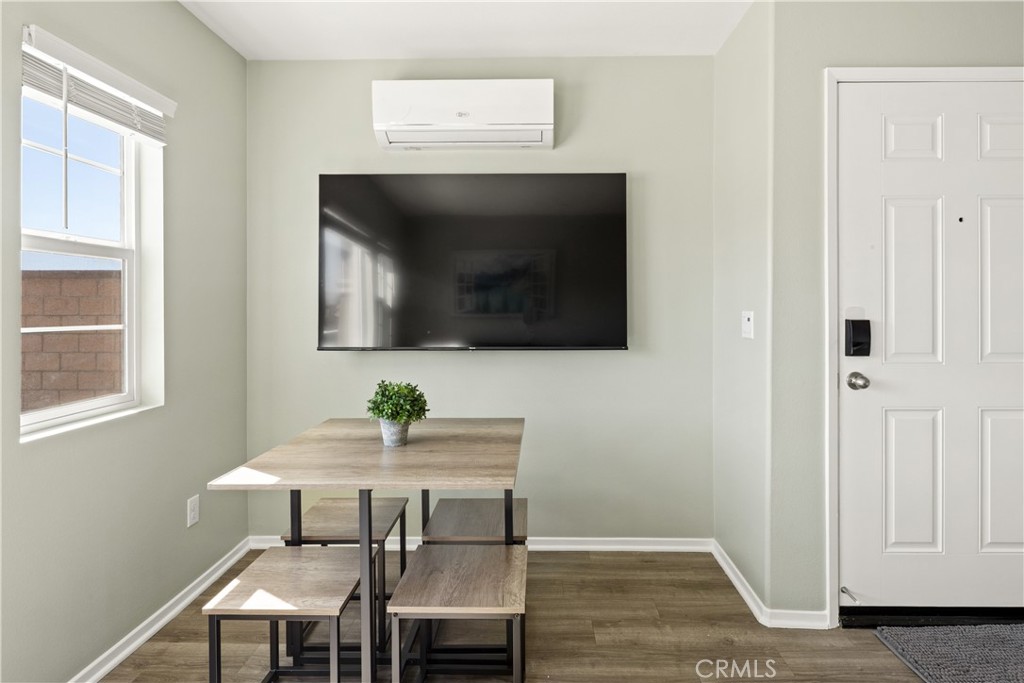 Mariposa Pointe - Residential Lease