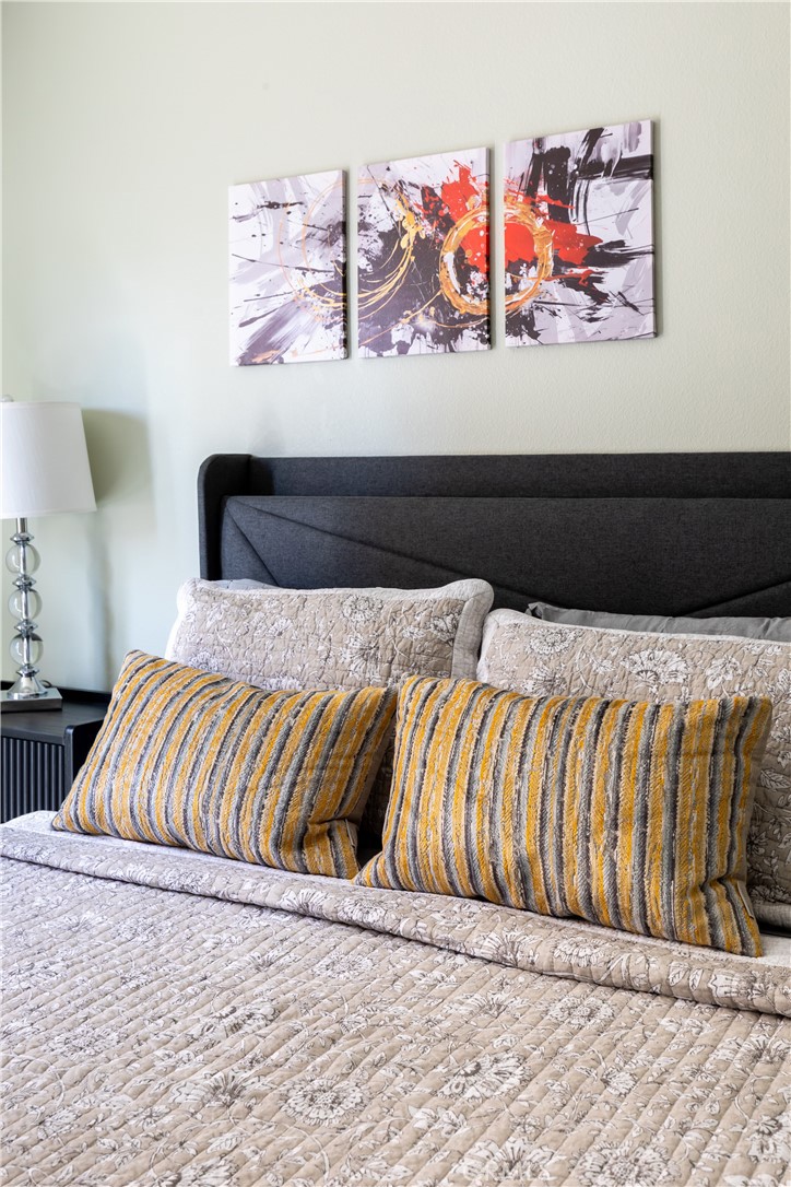 Mariposa Pointe - Residential Lease