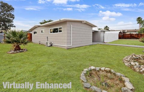 Photo of 65860 Acoma Avenue, Desert Hot Springs, CA 92240 (MLS # 219145141DA)