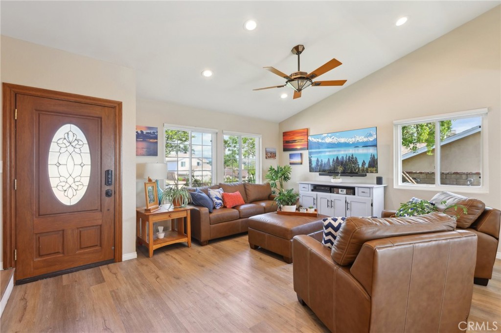 27959 Palmetto Ridge Drive