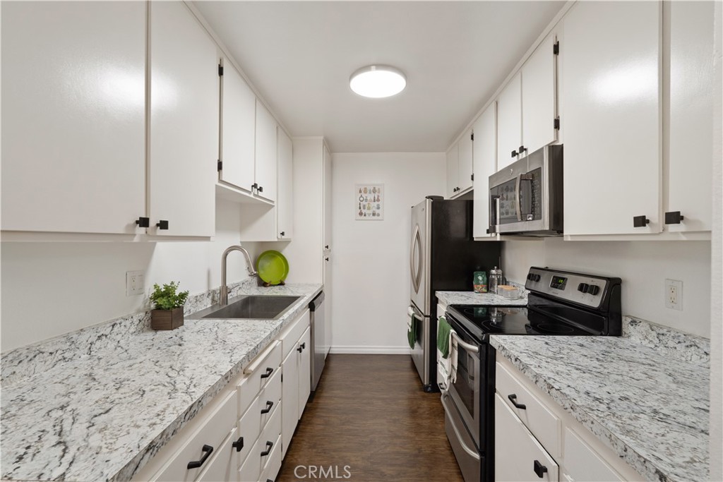 3565 Linden Avenue 141