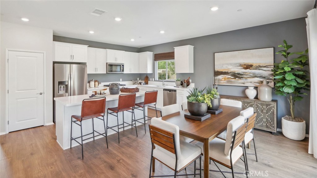 37106 Bush Sunflower Court