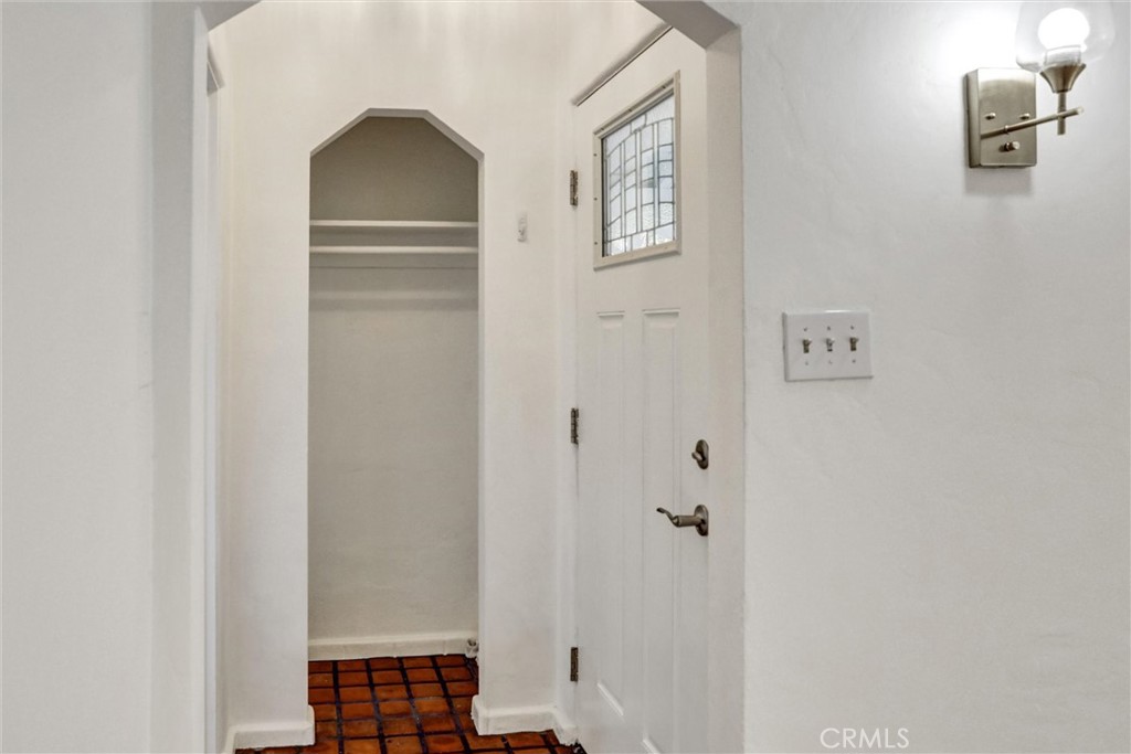 1185 Hauser Boulevard