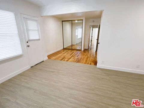 Tiny photo for 2616 S Barrington Avenue, Los Angeles, CA 90064 (MLS # 26637083)