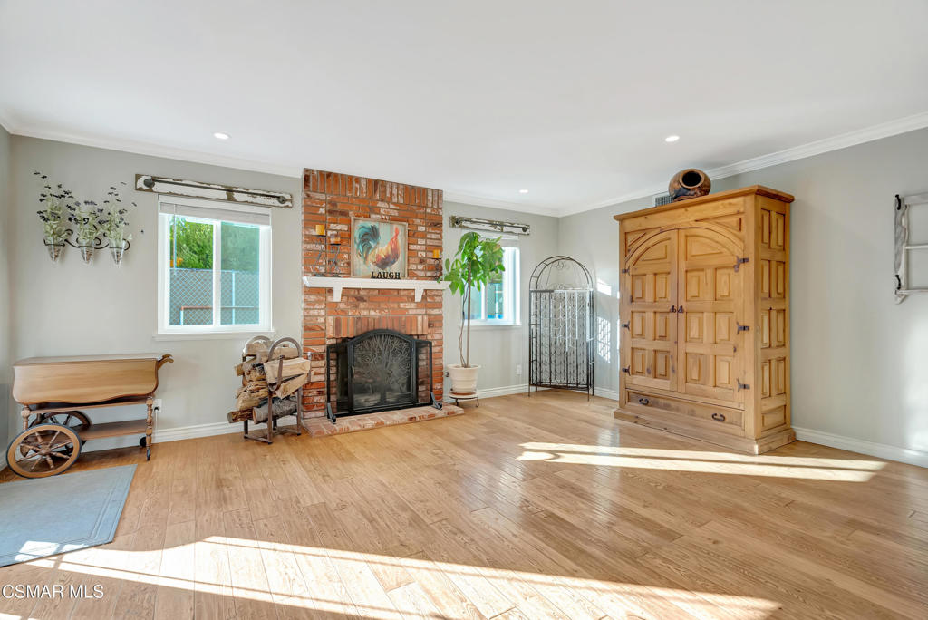 Bridle Path (SDLBK)-317 - 317 - Residential