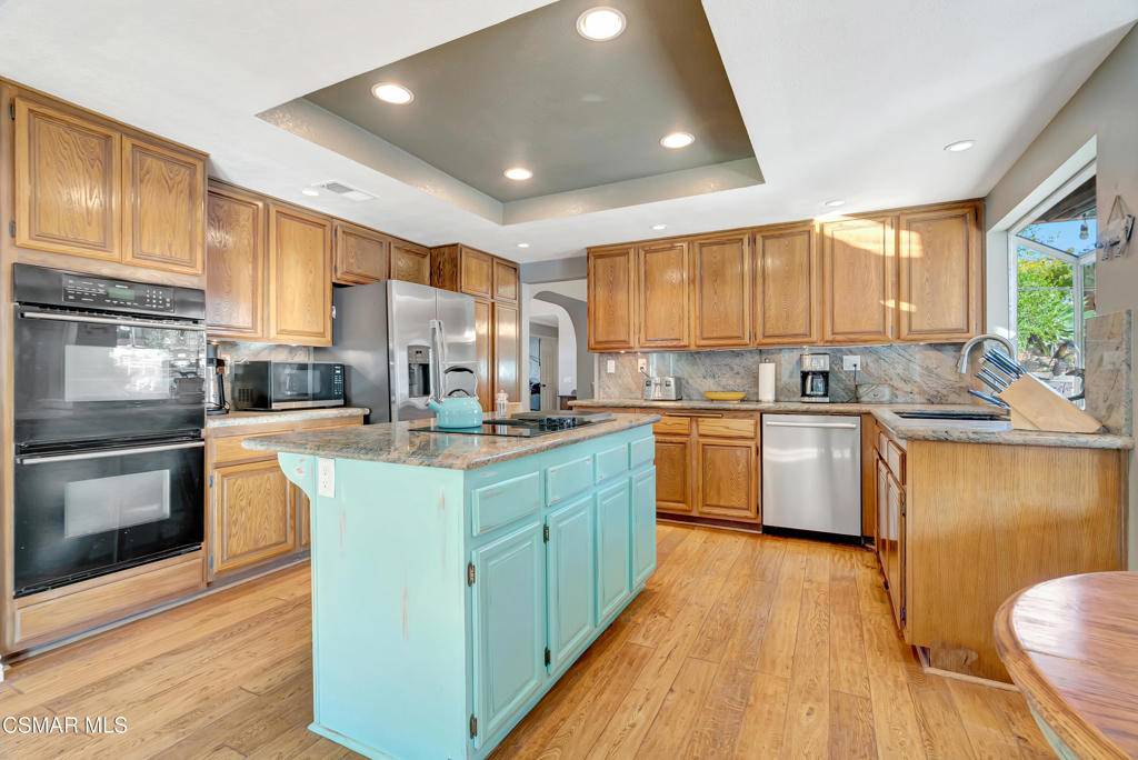 Bridle Path (SDLBK)-317 - 317 - Residential