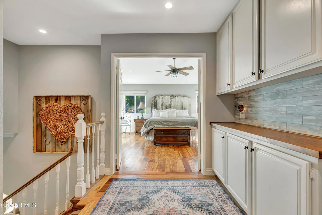 Bridle Path (SDLBK)-317 - 317 - Residential