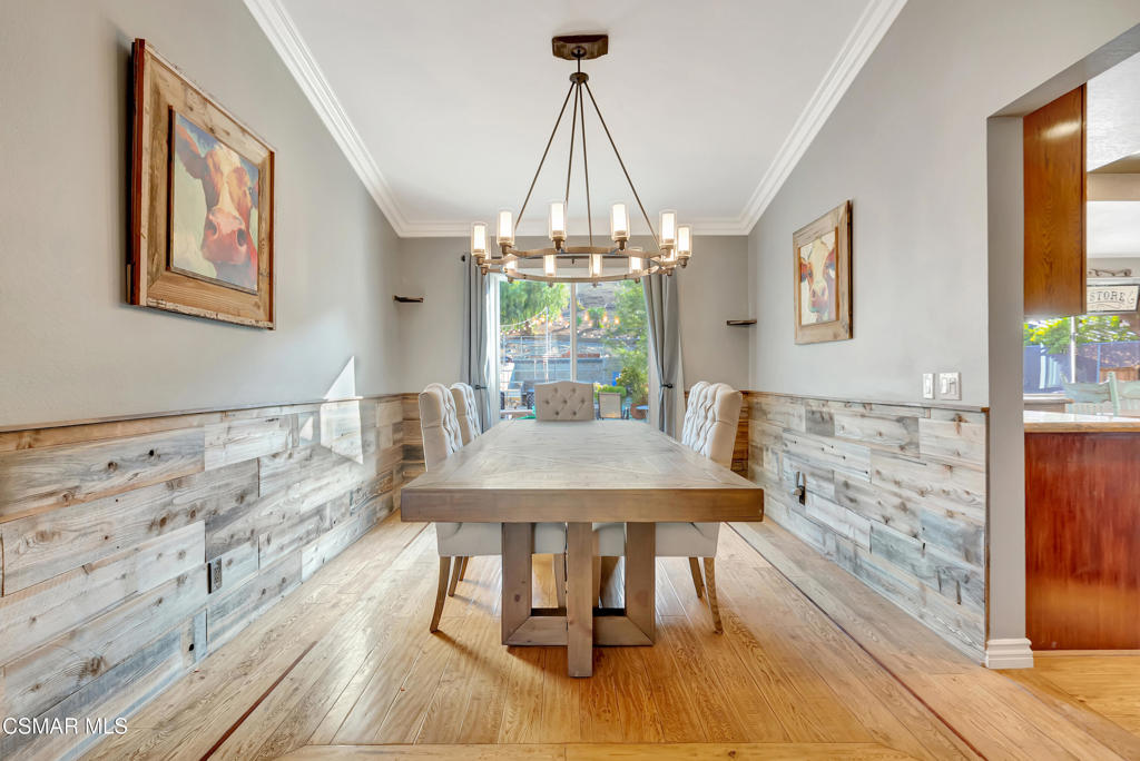 Bridle Path (SDLBK)-317 - 317 - Residential