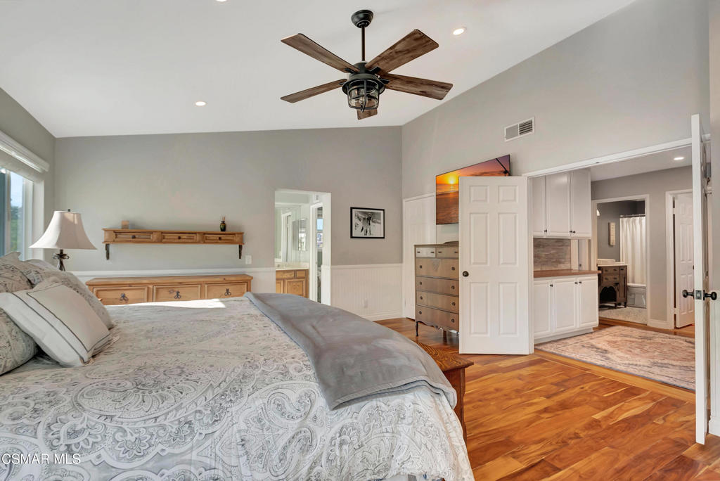 Bridle Path (SDLBK)-317 - 317 - Residential