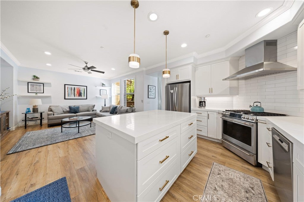 111 Chantilly, Irvine CA 92620 - Photo 20