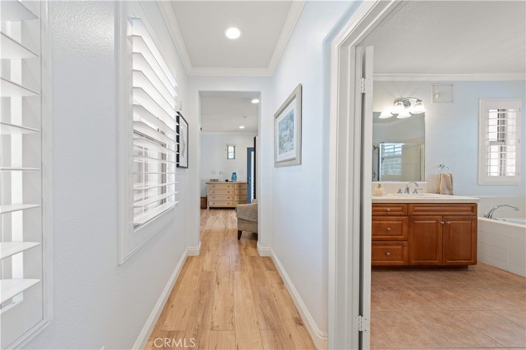 111 Chantilly, Irvine CA 92620 - Photo 35