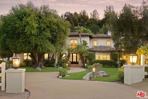 Photo of 25217 Eldorado Meadow Road, Hidden Hills, CA 91302 (MLS # 26828113)