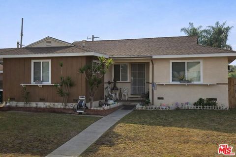 Photo of 15203 La Barca Drive, La Mirada, CA 90638 (MLS # 26830429)