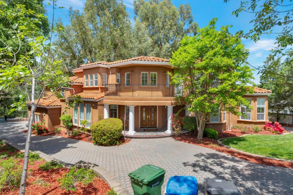 12189 Parker Ranch Road