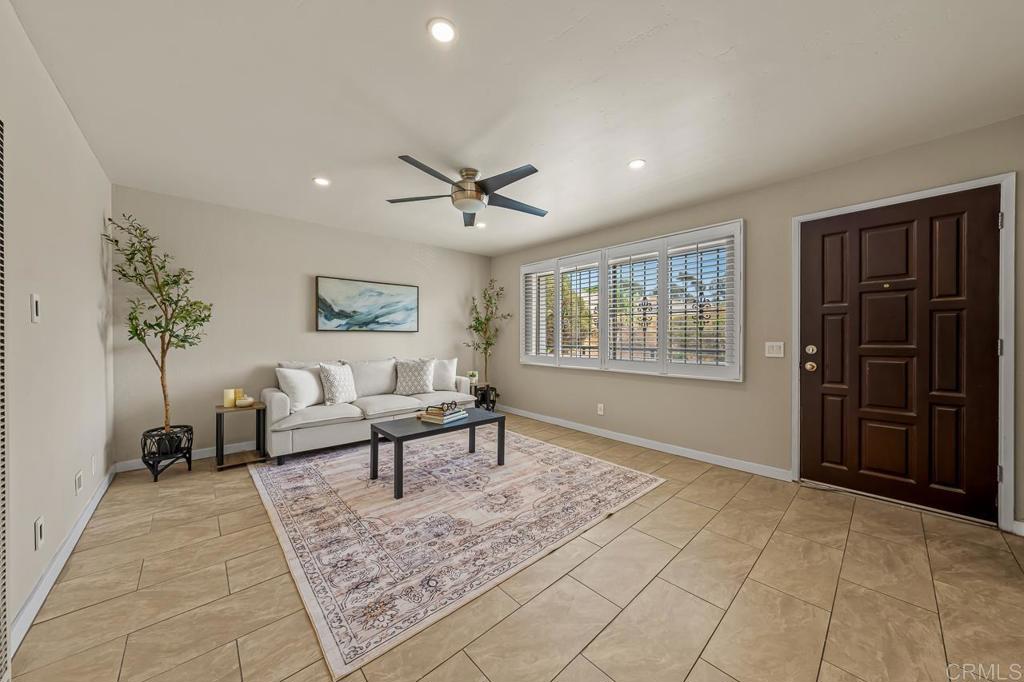 335 34th ST 9, San Diego CA 92102