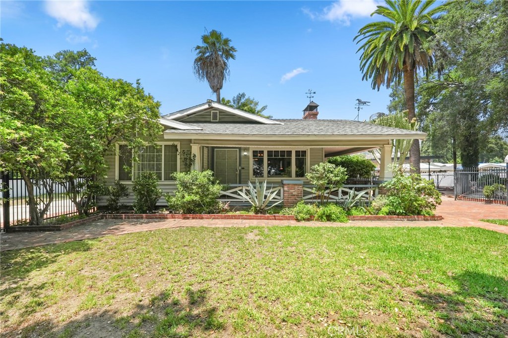 3087 Casitas Avenue