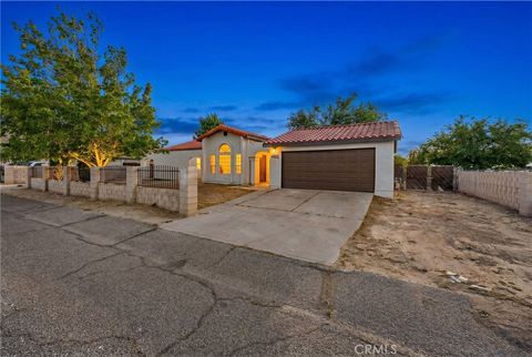 Photo of 40251 Fieldspring ST, Palmdale, CA 93591 (MLS # SR26100704)