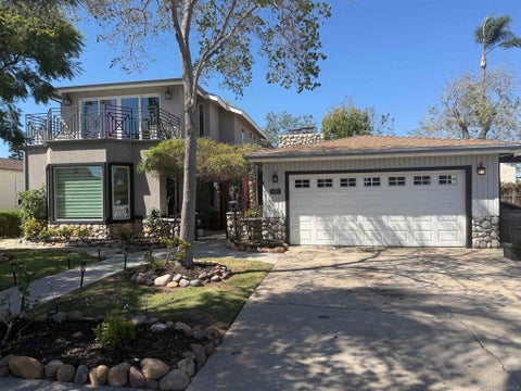 Photo of 4282 Middlesex Drive DR, San Diego, CA 92116 (MLS # 260021875SD)